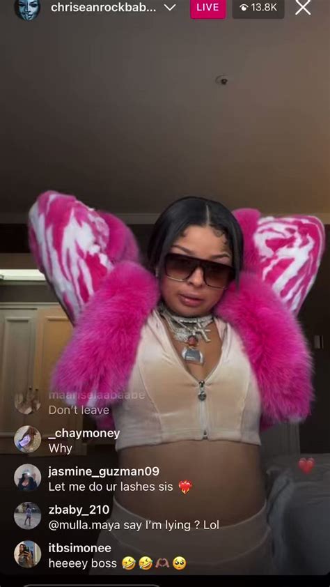 Chrisean Rock pulls her titty out on IG live again